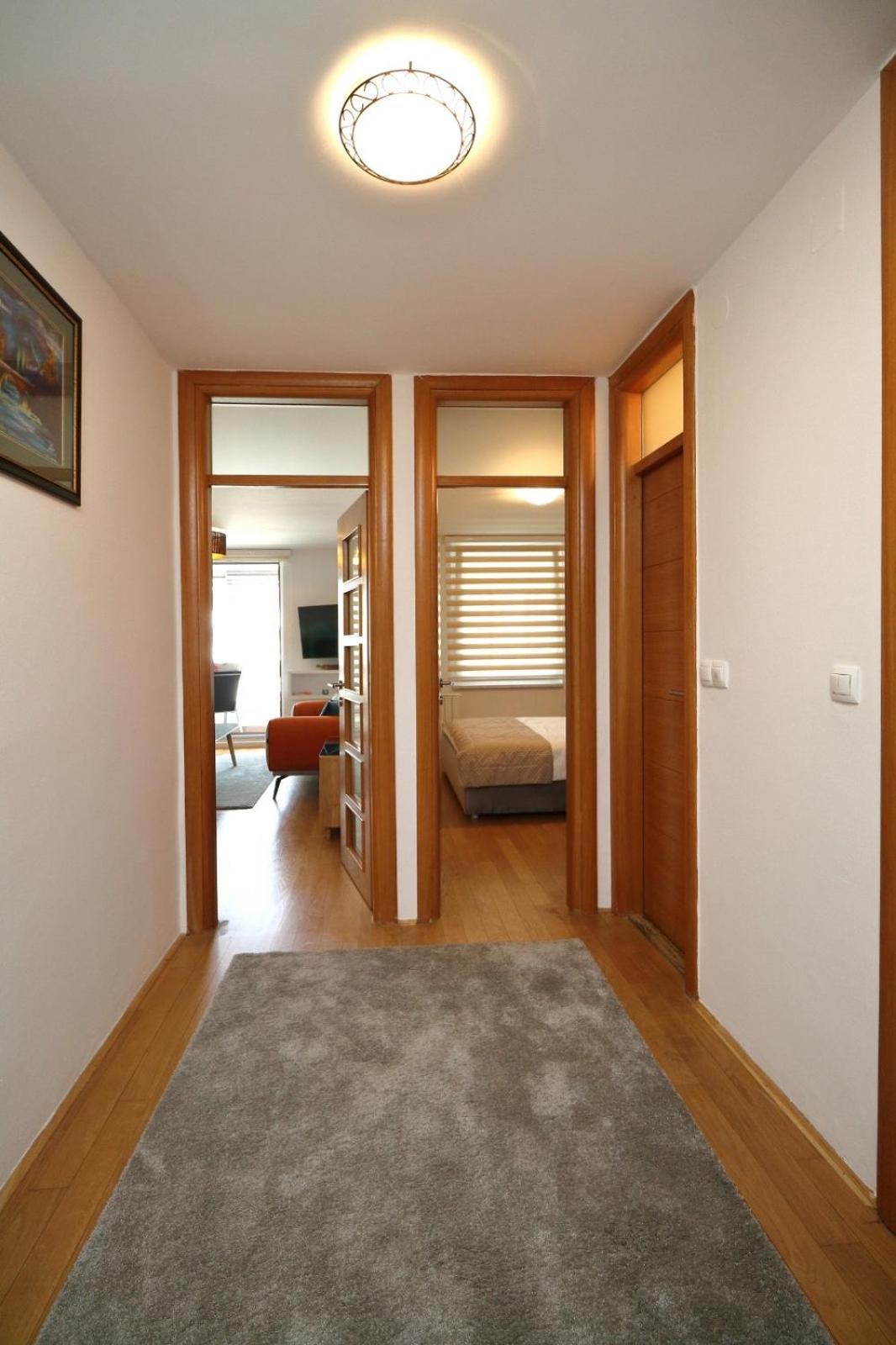 Apartamento Franca A2-Parking Garage SJJ Exterior foto