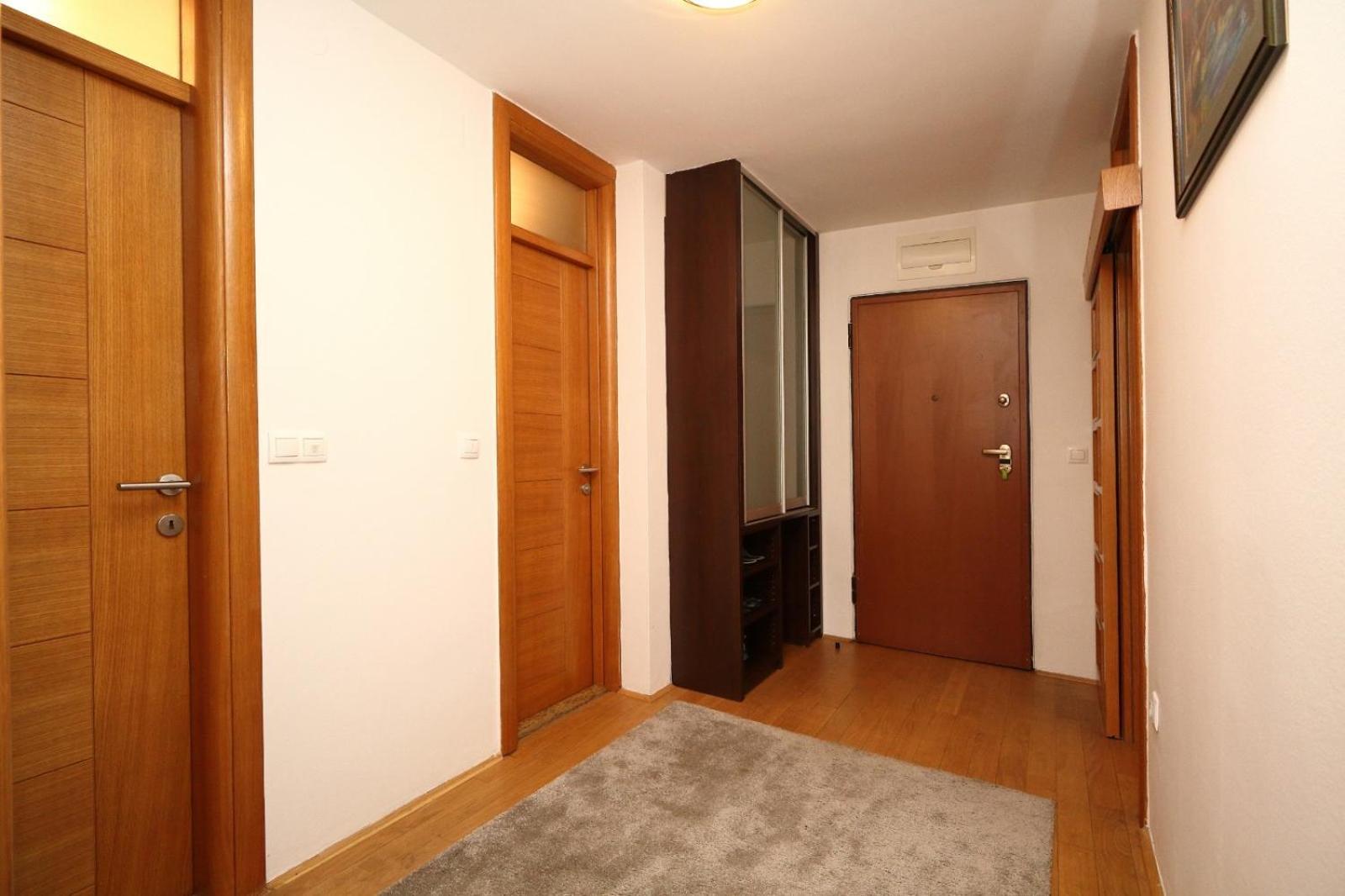 Apartamento Franca A2-Parking Garage SJJ Exterior foto